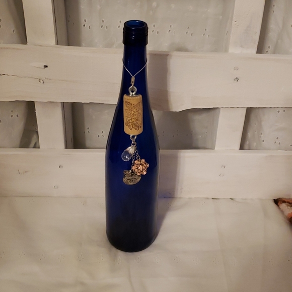 Wine Bottle, Liquor Bottle Charms,Key Chain - Picture 4 of 12